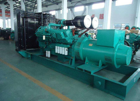 新宁800kw康明斯柴油发电机组